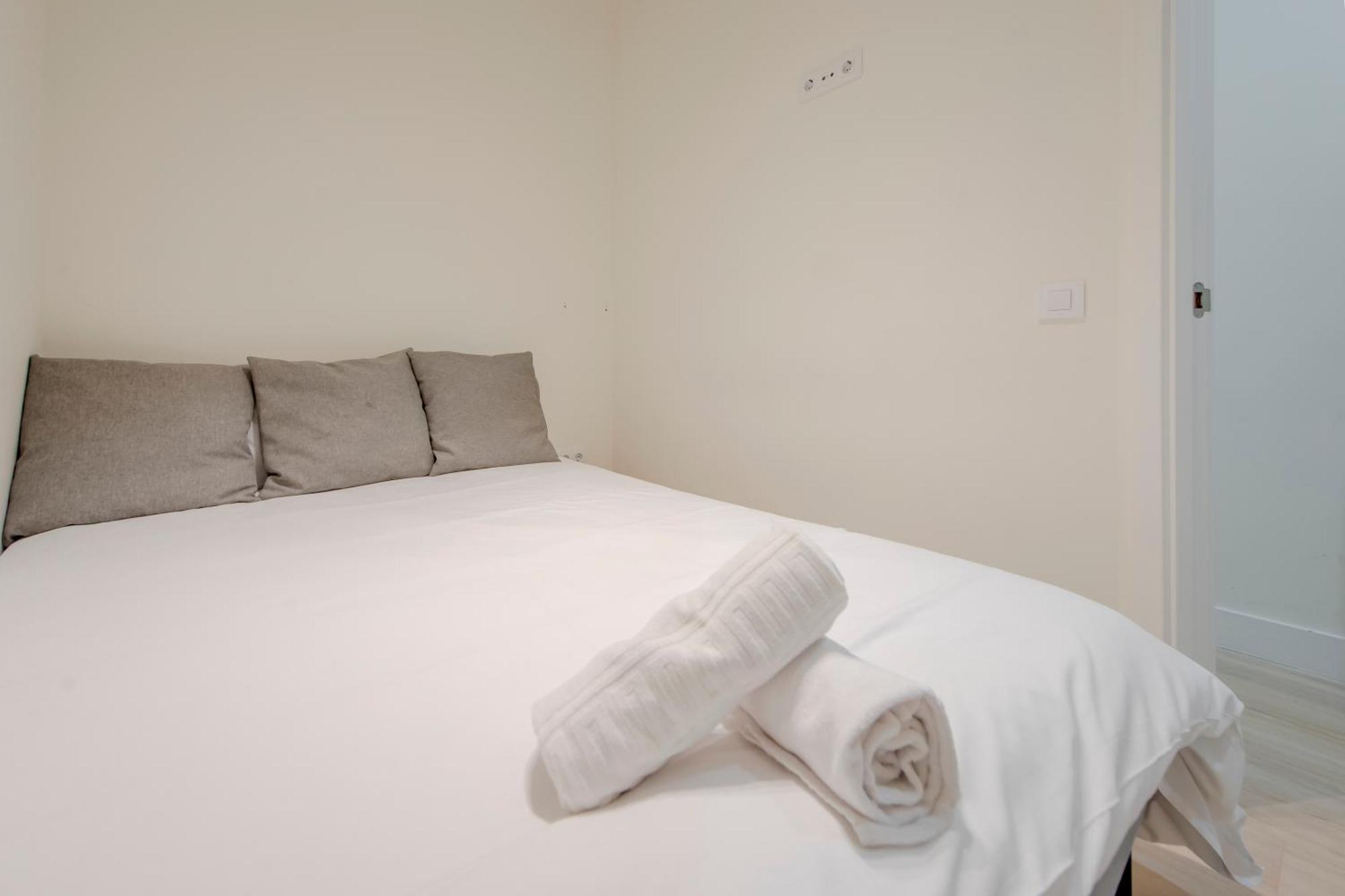 Apartament Nuevo Apt Para 7 Pax En Malasana - Gran Via E1 Madryt Zewnętrze zdjęcie